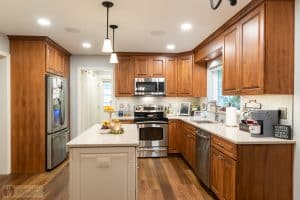 wood and white kitchen cabinet design